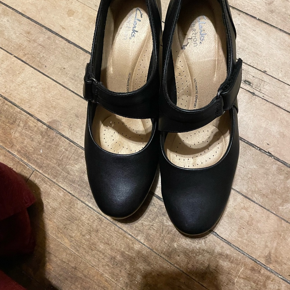 Clarks Black Leather Women's Shoes - Picture 8 of 8